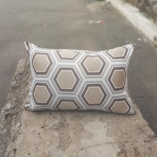 картинка декоративная подушка (чехол) TOMETTE от интернет магазина