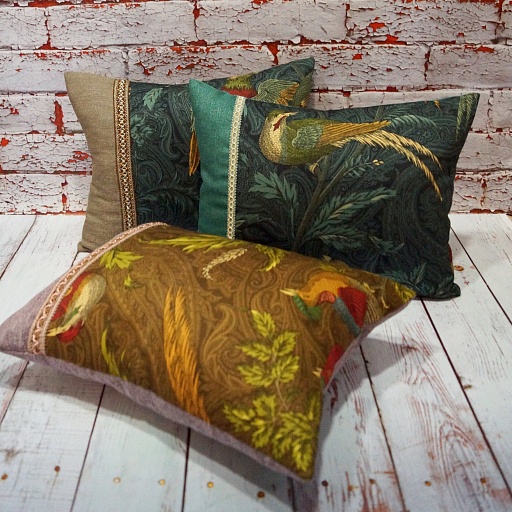 картинка декоративная подушка PHEASANTS  от интернет магазина