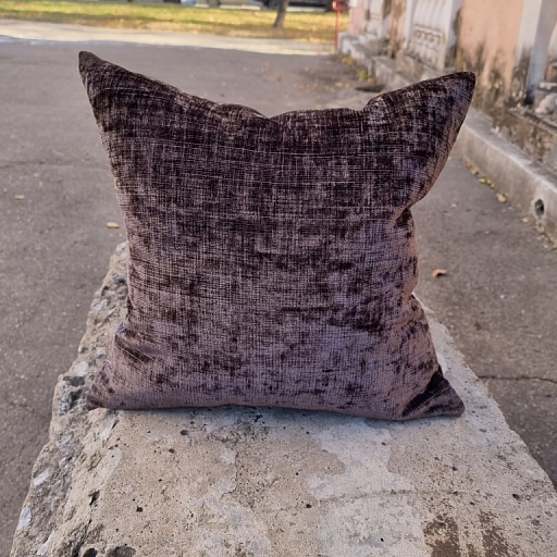 картинка декоративная подушка (чехол) CHOCOLATE от интернет магазина